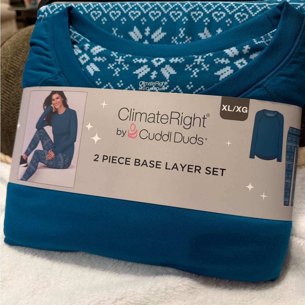 Cuddl Duds Blue 2 Piece Base Layer Set